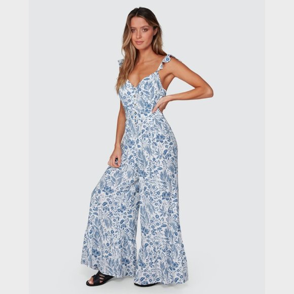 SOLD Tigerlily Blue Floral Print Cameli Jumpsuit Size 10 Wide Leg Sleeveless - Picture 13 of 13